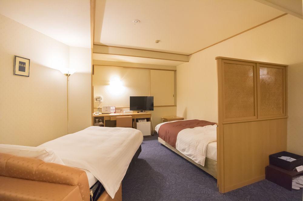 Hotel Cuore Nagasaki Ekimae Esterno foto